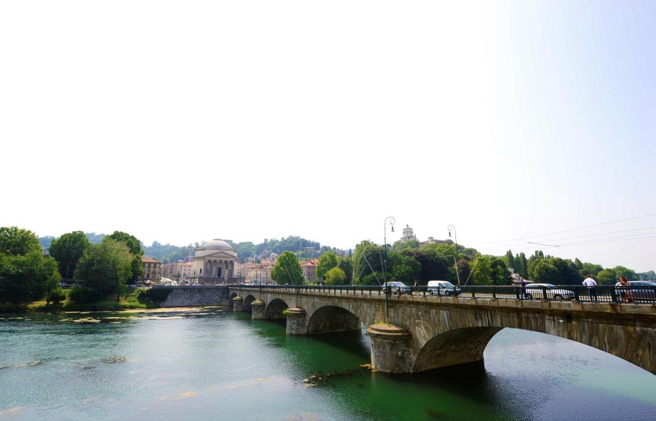 Appartamento Tra i Tetti e il Cielo Torino Esterno foto